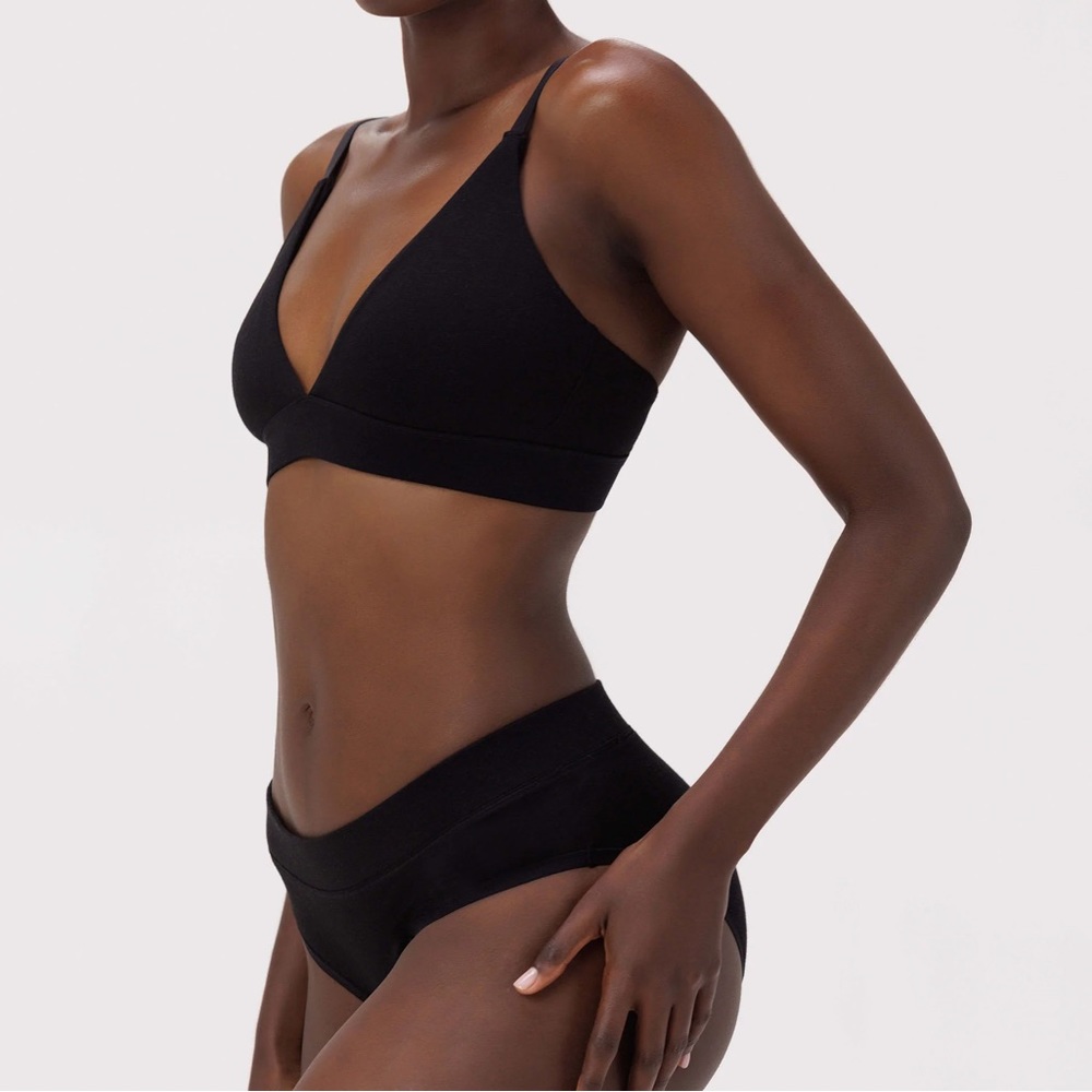 || Organic Basics || Triangle Bralette
